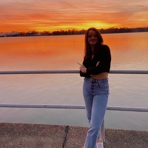 Meet your Posher, Sierra